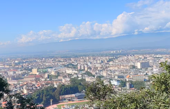 当低价内卷终结，我们要为“高价”买单了吗